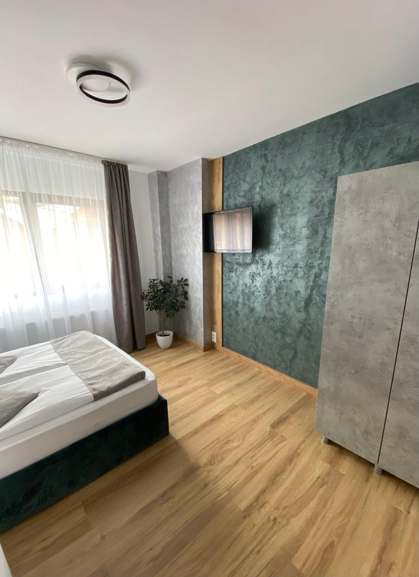 Apartament Pensiunea Liziera Busteni Luaran gambar