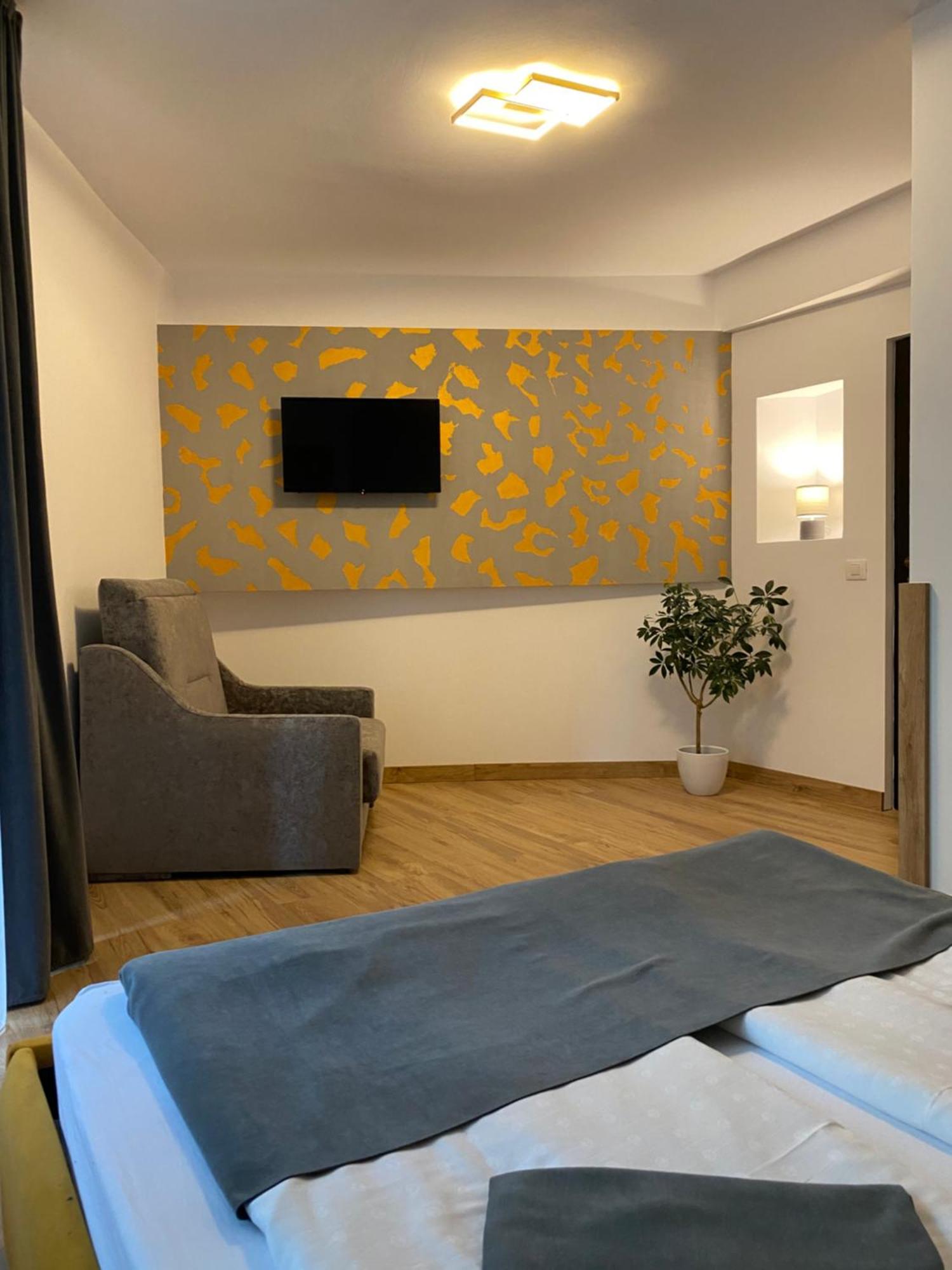 Apartament Pensiunea Liziera Busteni Luaran gambar